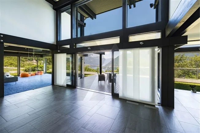 12 Zimmer Villa in Carona – Foto 6 von 15