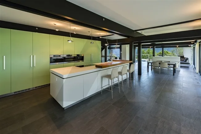 12 Zimmer Villa in Carona – Foto 7 von 15