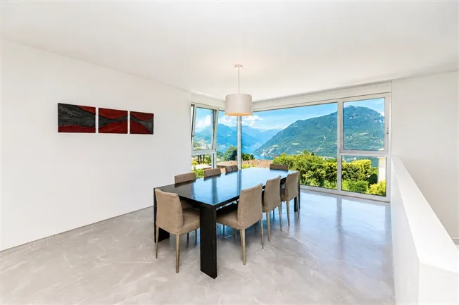 5.5 Zimmer Villa in Carona – Foto 2 von 20