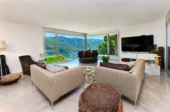 5.5 Zimmer Villa, 6914 Carona
