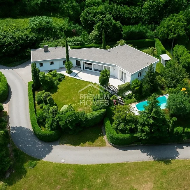 4.5 Zimmer Villa in Carona – foto 4 di 13