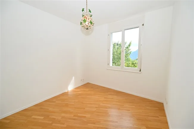 4.5 Zimmer Villa in Carona – Foto 14 von 17
