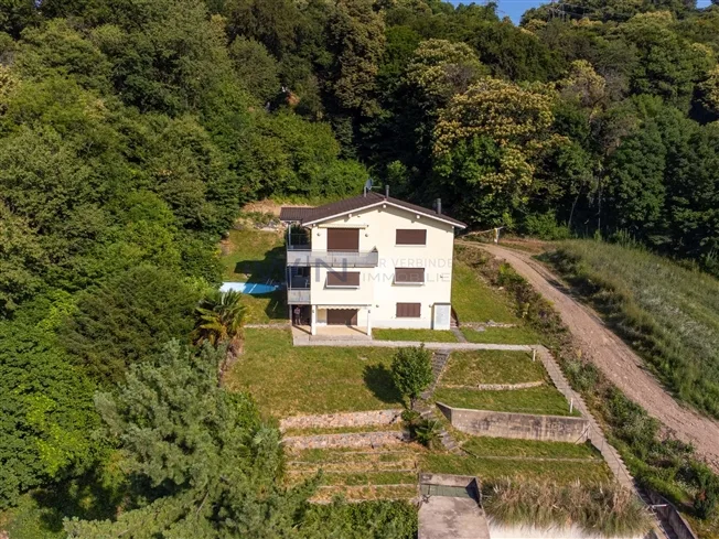 12.5 Zimmer Einfamilienhaus in Carona – foto 8 di 13
