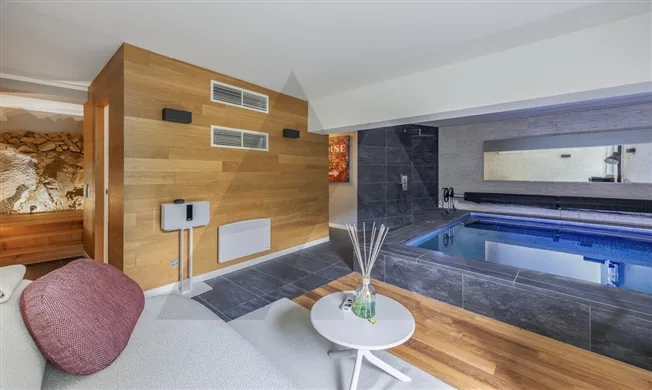 Design villa with breathtaking lake view, SPA and indoor pool - Vico Morcote – photo 13 of 16