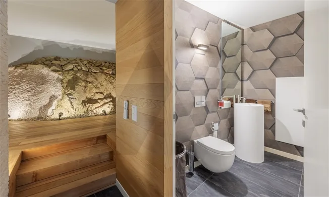 Design villa with breathtaking lake view, SPA and indoor pool - Vico Morcote – photo 15 of 16