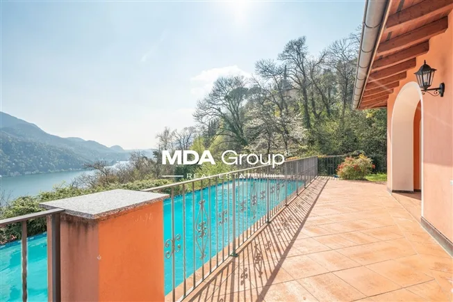 8 Zimmer Villa in Vico Morcote – foto 10 di 20