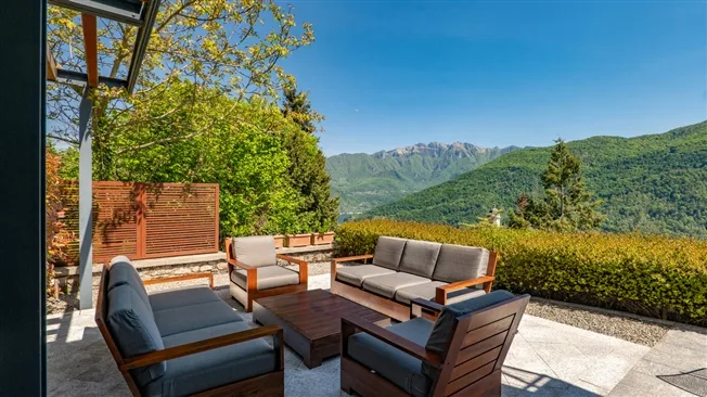 6.5 Zimmer Villa in Vico Morcote – Foto 3 von 15