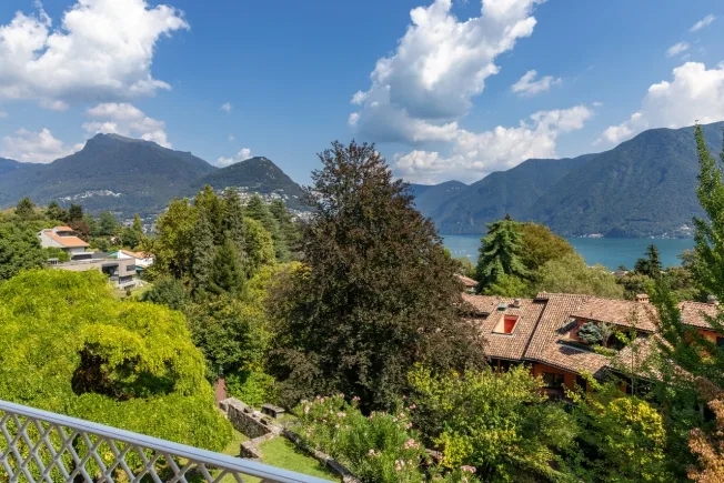9.5 Zimmer Villa in Sorengo – Foto 19 von 20