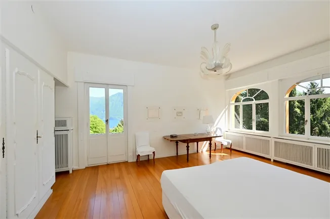 9.5 Zimmer Villa in Sorengo – Foto 13 von 18