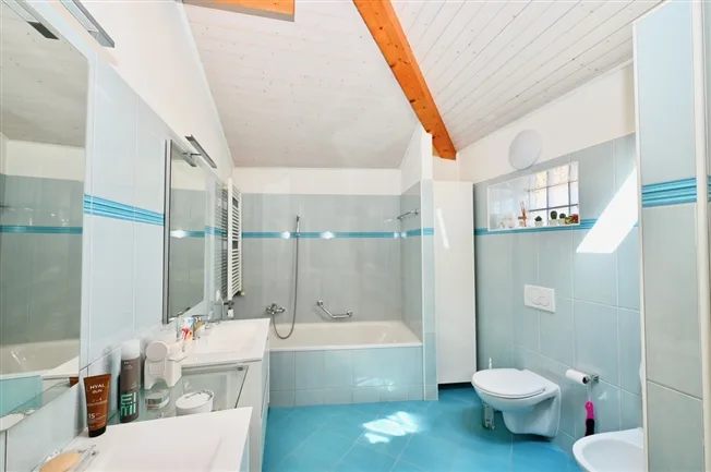 8.5 Zimmer Einfamilienhaus in Gentilino – Foto 14 von 19