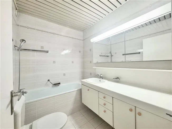 4.5 Zimmer Wohnung in Gentilino – photo 10 sur 14
