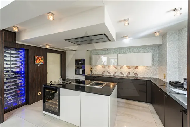 11 Zimmer Villa in Montagnola – Foto 9 von 15