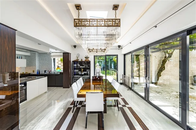 11 Zimmer Villa in Montagnola – Foto 10 von 12