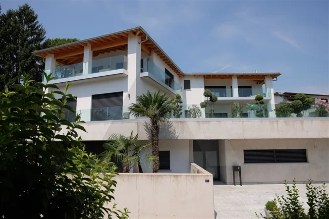 10 Zimmer Villa in Montagnola – Foto 2 von 18