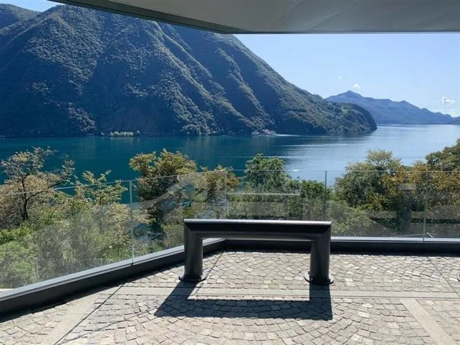 4.5 Zimmer Attikawohnung in Montagnola – Foto 2 von 3