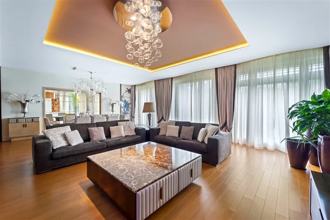 6.5 Zimmer Wohnung in Agra – Foto 6 von 19