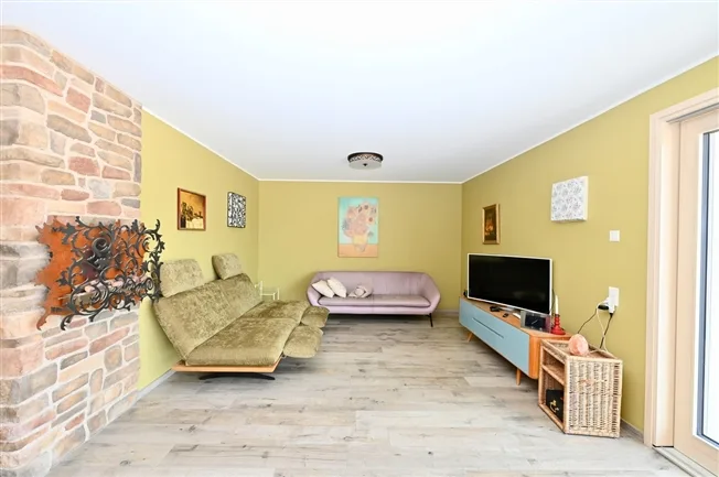 4.5 Zimmer Villa in Gravesano – Foto 9 von 20