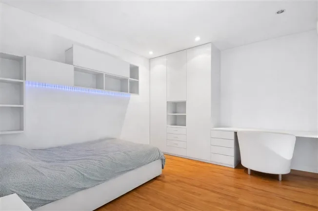 6 Zimmer Villa in Muzzano – Foto 14 von 18