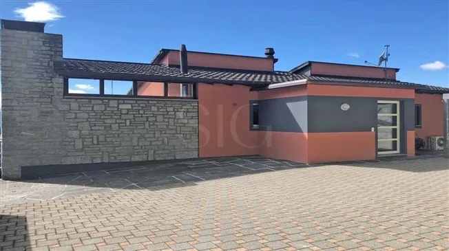 5.5 Zimmer Villa in Muzzano – Foto 2 von 8