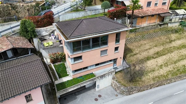 5.5 Zimmer Einfamilienhaus in Bosco Luganese – Foto 4 von 13