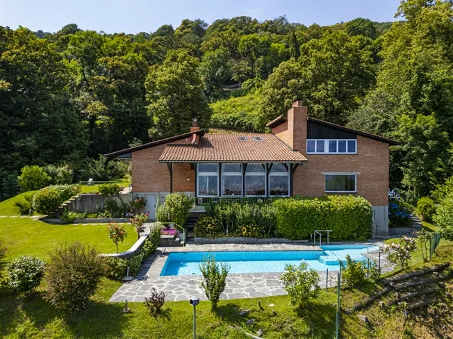 9.5 Zimmer Villa in Cademario – Foto 3 von 20