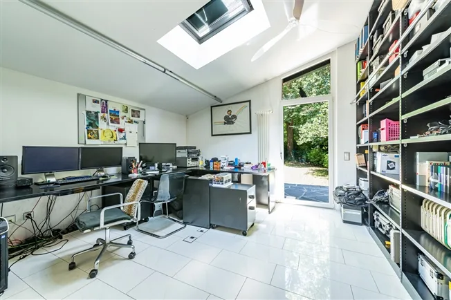 9.5 Zimmer Villa in Cademario – Foto 18 von 20