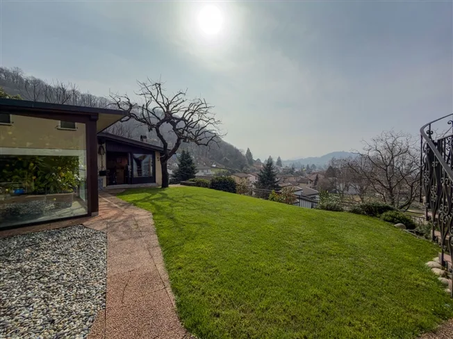 Casa bifamiliare a Vezia – foto 18 di 19