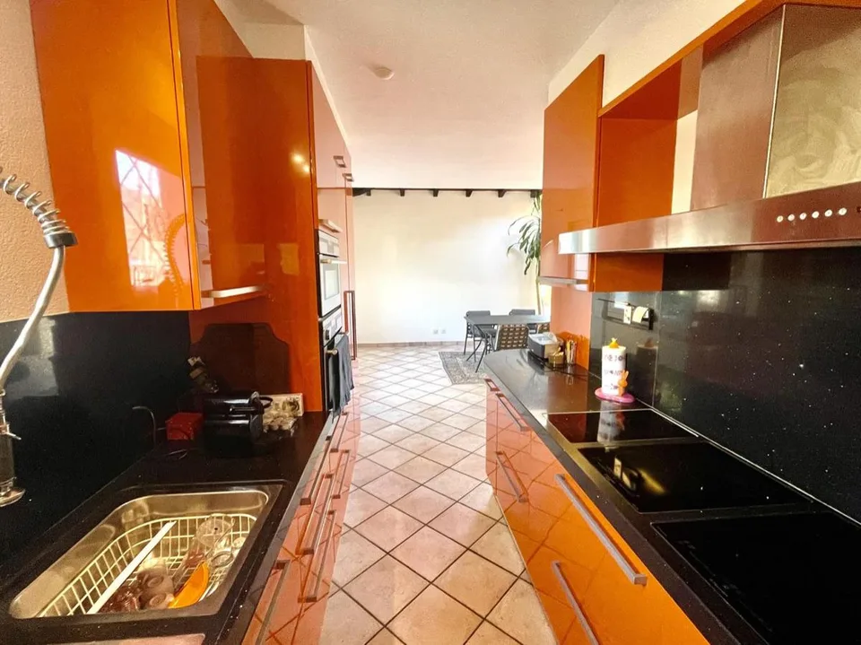 6 Zimmer Einfamilienhaus in Origlio – Foto 2 von 10