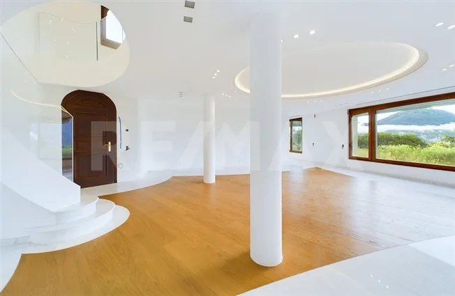 9 Zimmer Einfamilienhaus in Porza – Foto 6 von 13