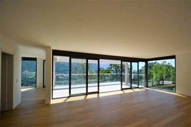 5.5 Zimmer Attikawohnung in Comano – Foto 5 von 12