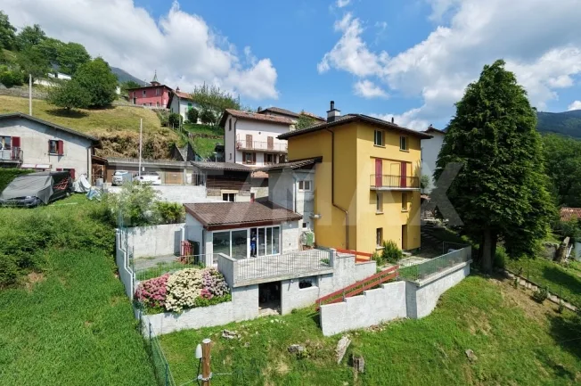 6.5 Zimmer Einfamilienhaus in Insone – Foto 3 von 13