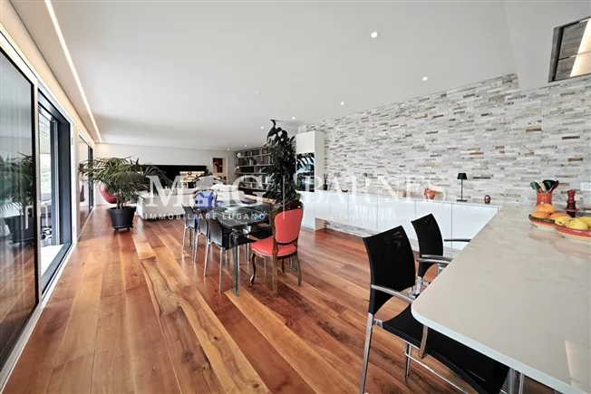 4.5 Zimmer Attikawohnung in Canobbio – Foto 8 von 17