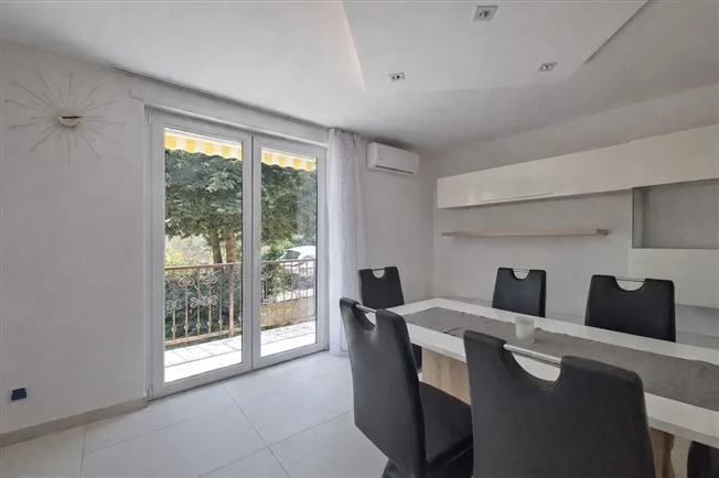 Casa bifamiliare con giardino a Canobbio – foto 8 di 13