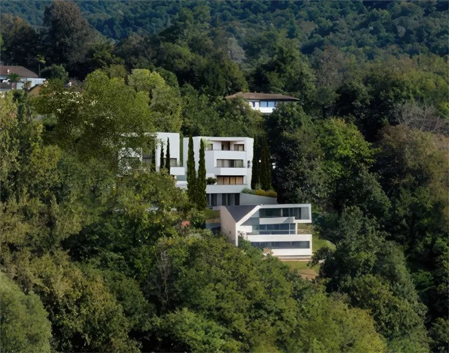 4.5 Zimmer Villa in Canobbio – Foto 2 von 18