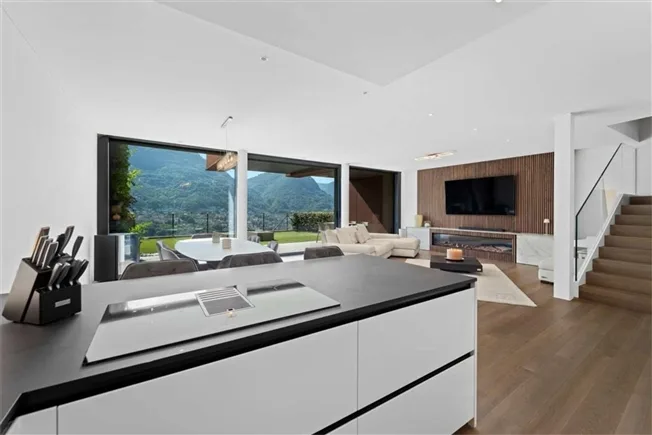 4 Zimmer Wohnung in Canobbio – Foto 9 von 20