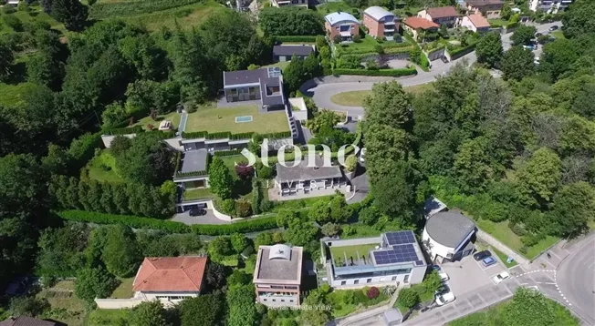 10.5 Zimmer Einfamilienhaus in Bigorio – foto 2 di 20