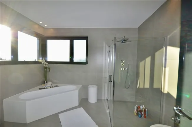 6 Zimmer Villa in Viganello – Foto 12 von 16