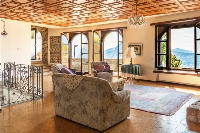 8.5 Zimmer Einfamilienhaus in Aldesago – Foto 8 von 13