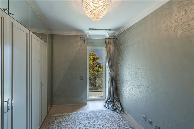 4.5 Zimmer Attikawohnung in Castagnola – foto 10 di 15