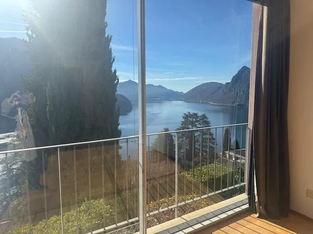5.5 Zimmer Attikawohnung in Castagnola – Foto 6 von 6