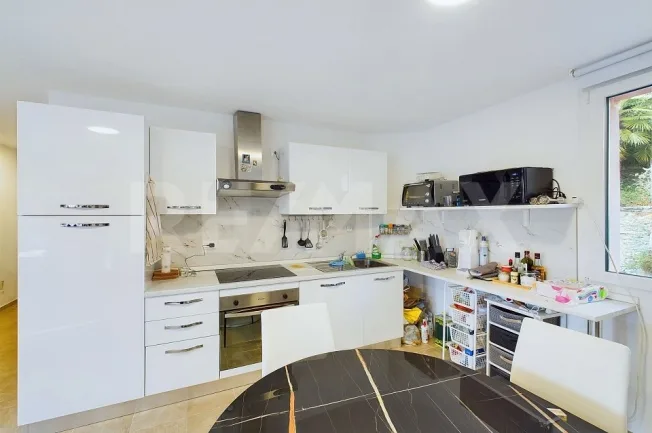 9 Zimmer Einfamilienhaus, 6981 Bedigliora