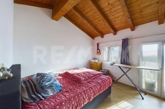 9 Zimmer Einfamilienhaus, 6981 Bedigliora