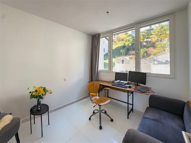 Moderna casa contigua con giardino ad Agno – photo 5 sur 12