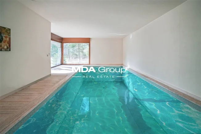 10 Zimmer Villa in Pura – foto 2 di 20