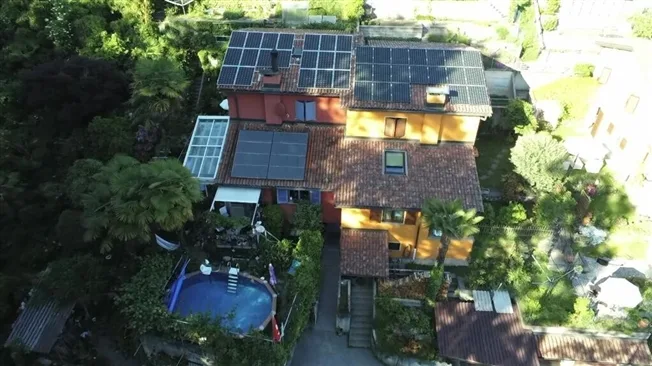 5.5 Zimmer Einfamilienhaus in Curio – Foto 2 von 12