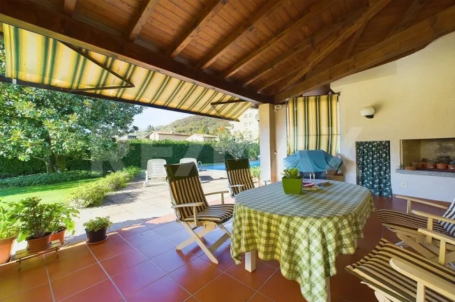 5.5 Zimmer Einfamilienhaus in Caslano – Foto 9 von 13