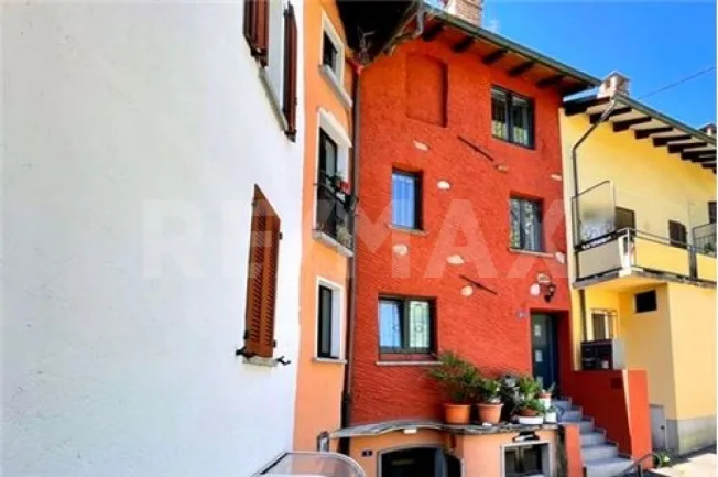 2.5 Zimmer Wohnung, 6988 Ponte Tresa