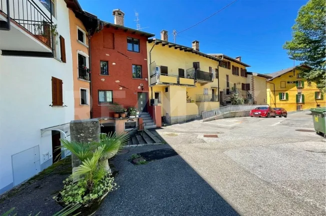2.5 Zimmer Wohnung, 6988 Ponte Tresa
