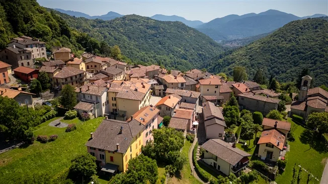 7 Zimmer Einfamilienhaus in Aranno – Foto 16 von 16