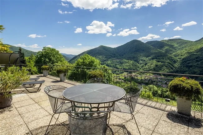 8 Zimmer Einfamilienhaus in Monteggio – foto 12 di 13